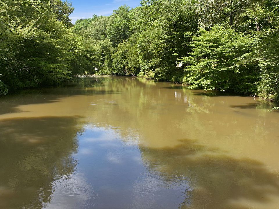 1st image of 300 Whispering Waters