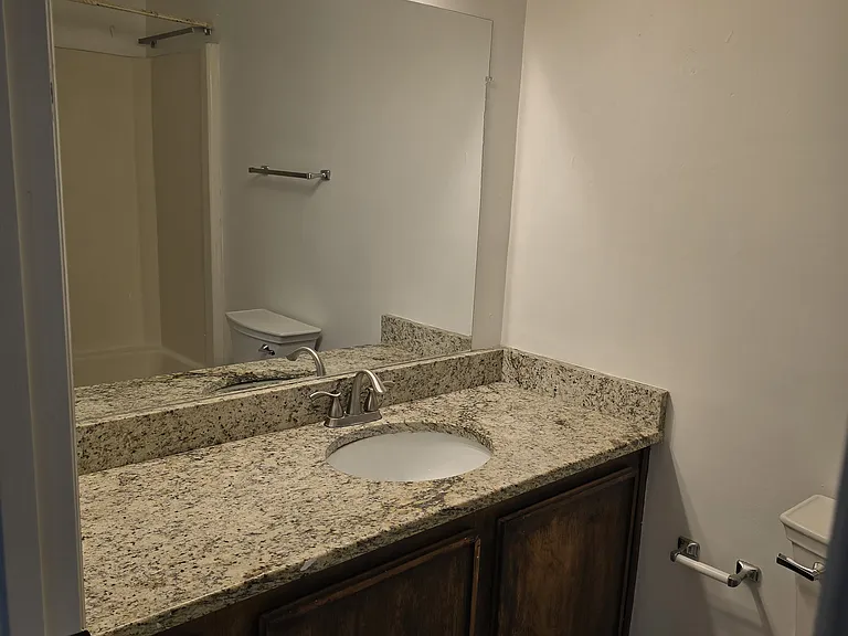 2218 Timberwood Cir N — Photo 23