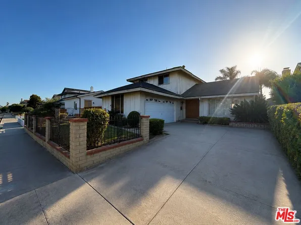 20741 Spindrift Ln, Huntington Beach, CA 92646