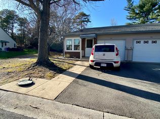 15 Sunset Rd #A, Manchester Township, NJ 08759