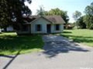 1018 S 4th St, Augusta, AR 72006