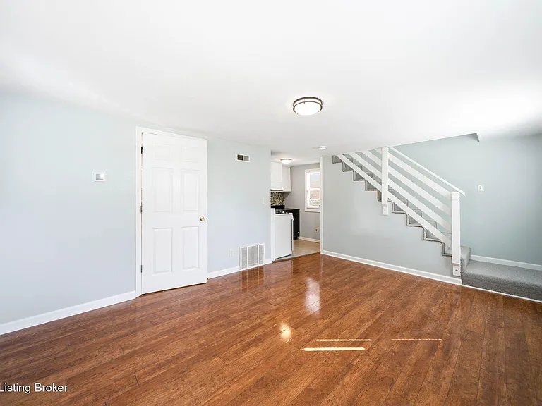 1049 Dixon Ave #2 — Photo 4