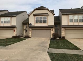 1578 Laughton Cir, Broadview Heights, OH