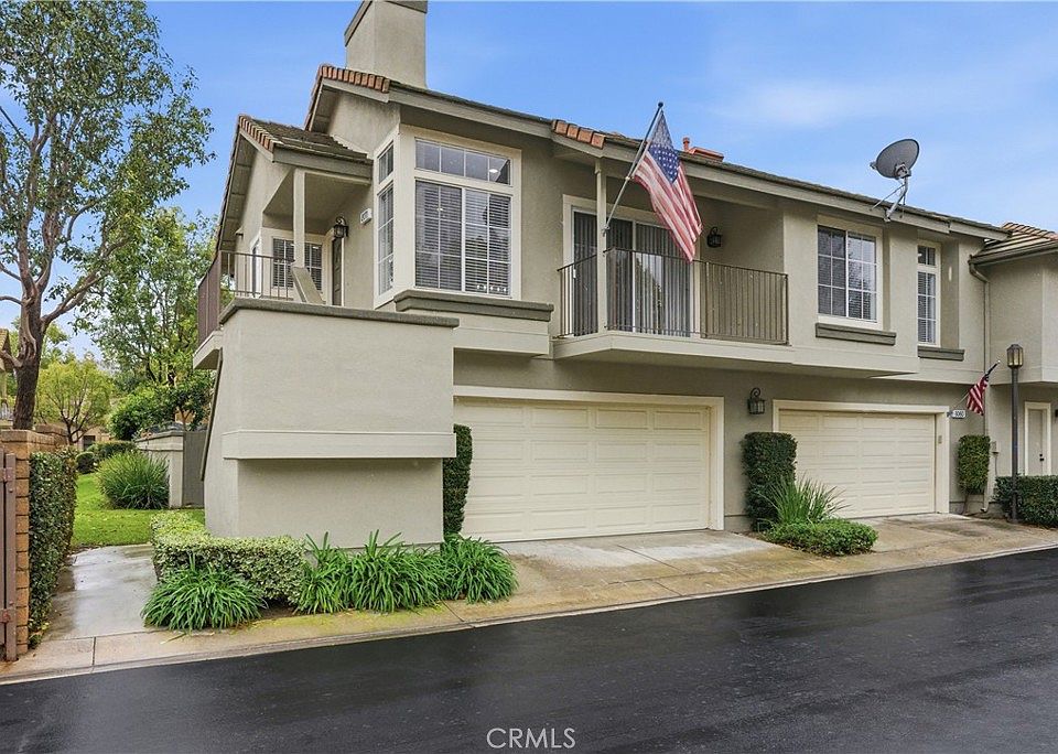 1st image of 8070 E Oak Ridge Cir