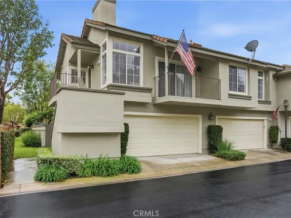 8070 E Oak Ridge Cir, Anaheim, CA 92808