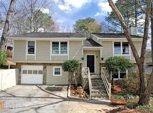 1310 Terramont Dr, Roswell, GA 30076