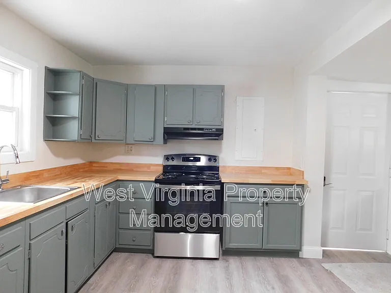 1917 Minden Rd — Photo 23