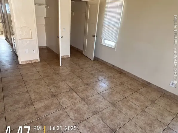 1011 Snyder Ln APT D, Bakersfield, CA 93304