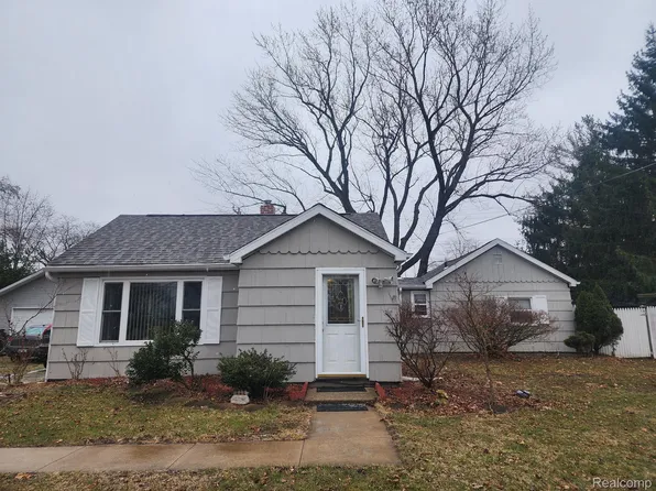 2683 Southwick St, Ida, MI 48140