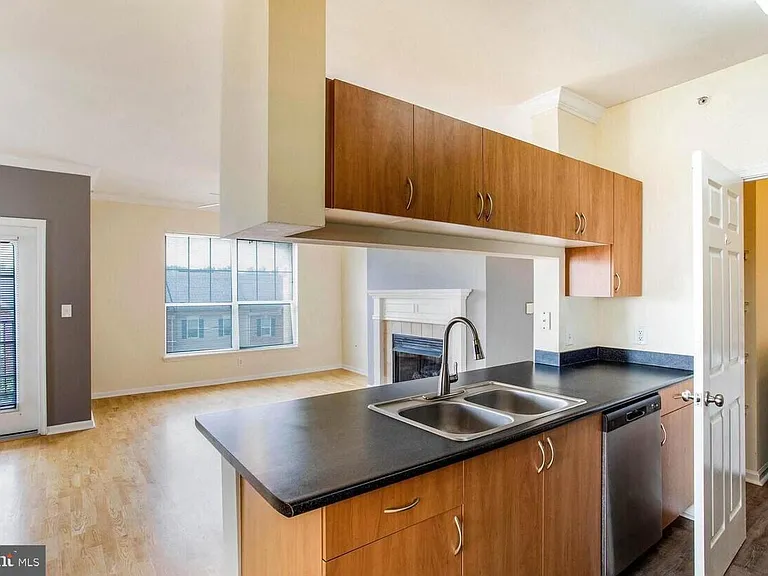 13505 Kildare Hills Ter #404 — Photo 3