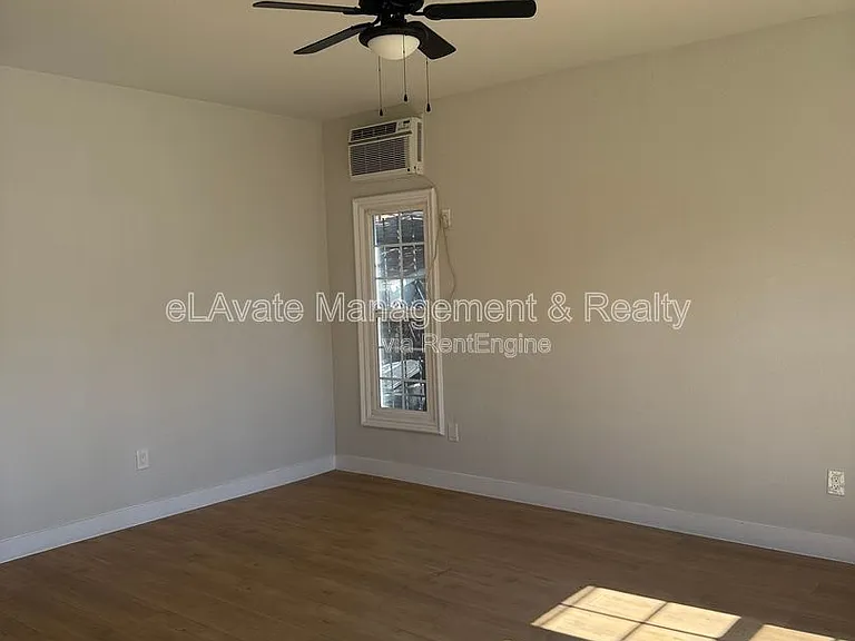 1607 W 49th St #1609 — Photo 2