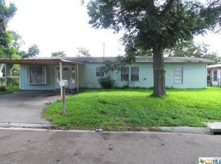 3404 Cedar St, Victoria, TX 77901