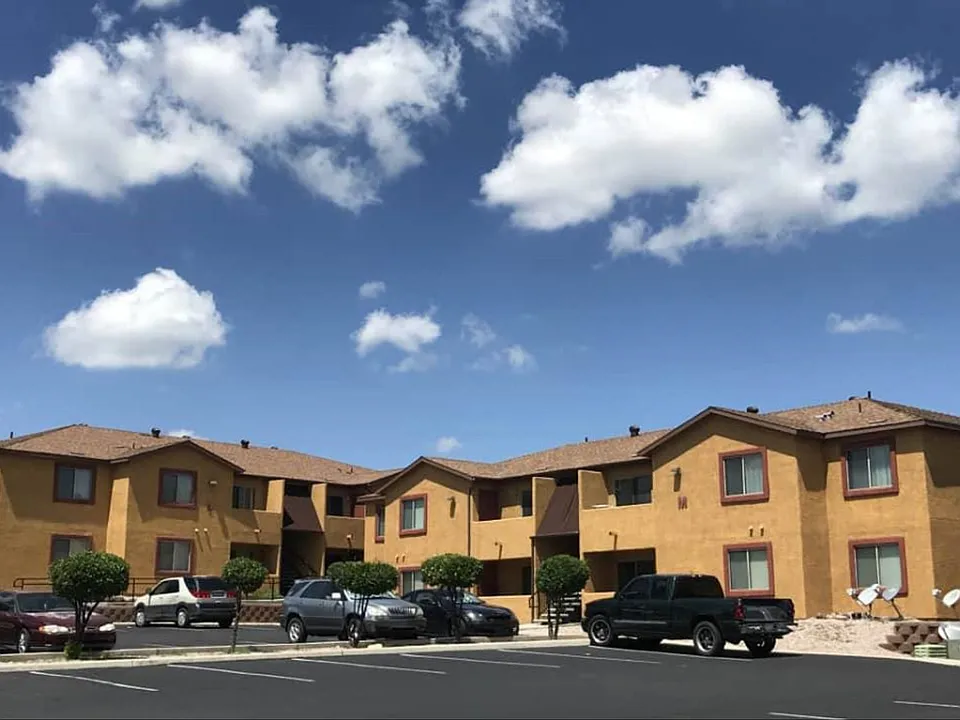 Santa Carolina Apartments