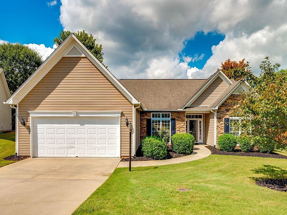 1st image of 60 Cantera Cir