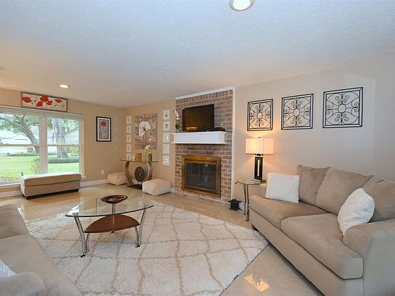 5th image of 11606 Stillwater Dr