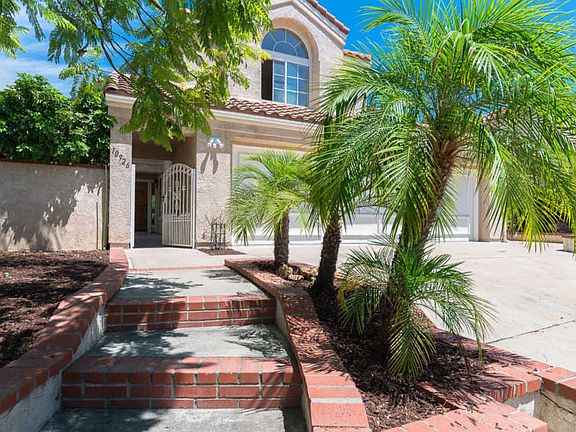 3rd image of 10926 Portobelo Dr