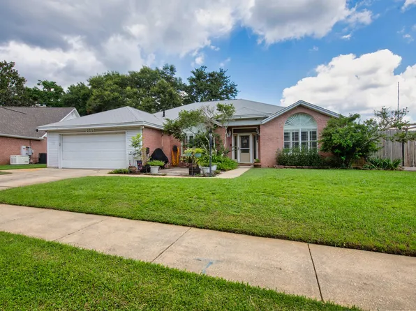 2587 Dana Ct, Shalimar, FL 32579