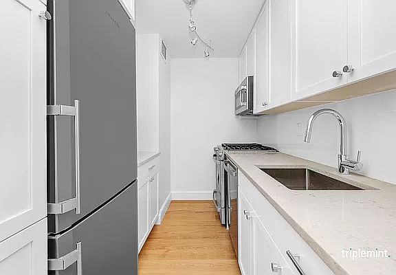 3rd image of 205 W End Ave APT 2F