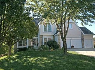 8358 Hallet St, Lenexa, KS 66215