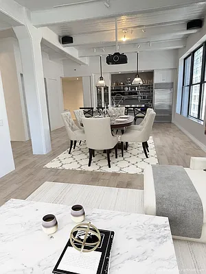 Rented by Owner | media 34