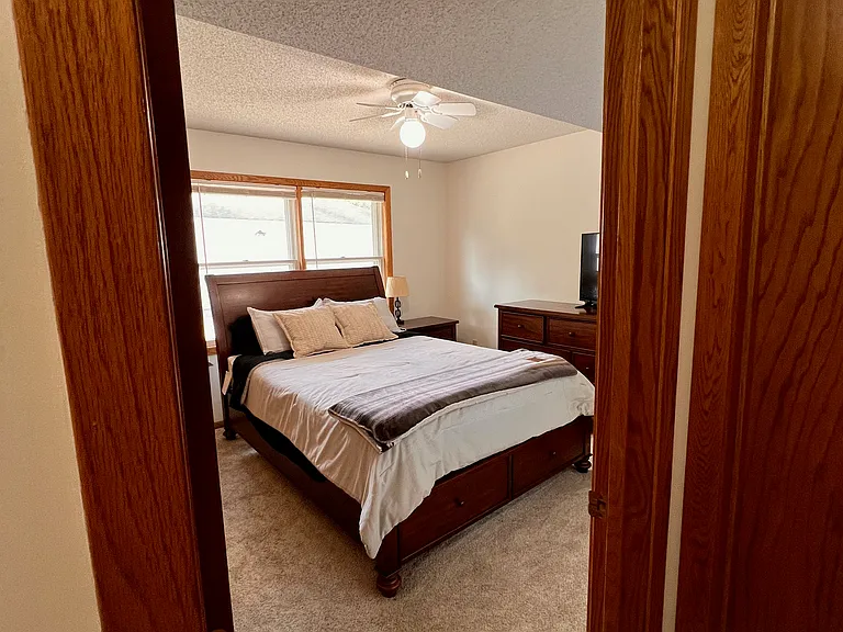 4045 Alberta Dr NE #1 — Photo 11