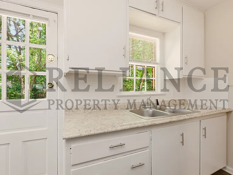 2638 E Grail St — Photo 15