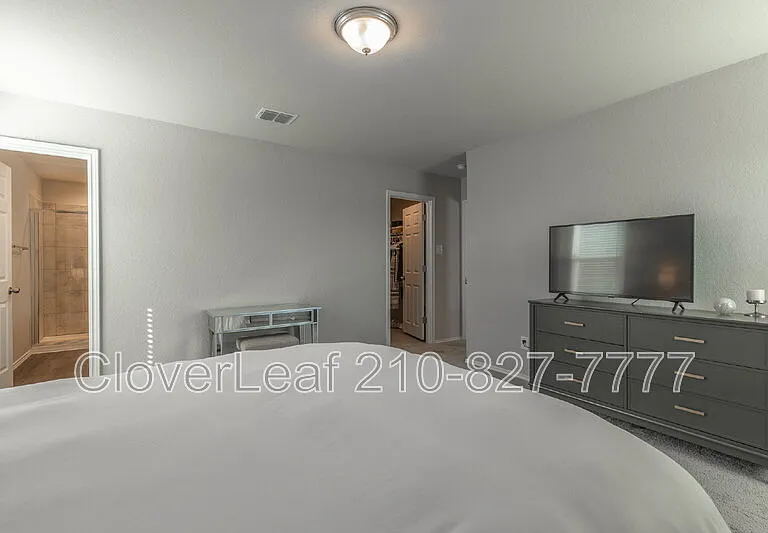 227 Stevens Smt — Photo 25