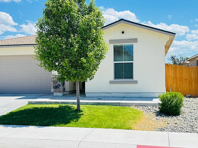 1151 Dapple Dr — Photo 1