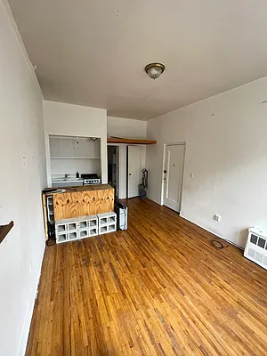 Rented by Citi Nest Group LLC | media 18