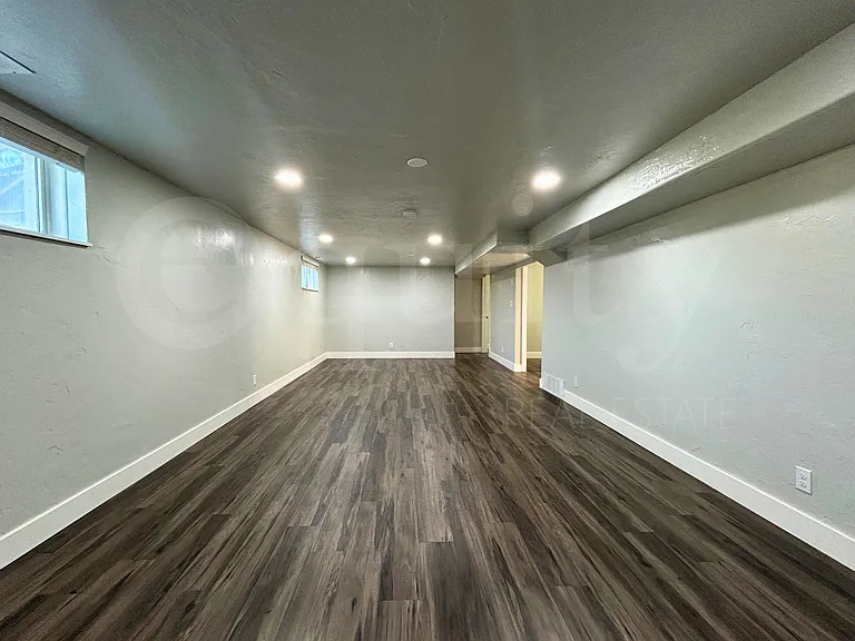 555 S 330th St E #2 — Photo 10
