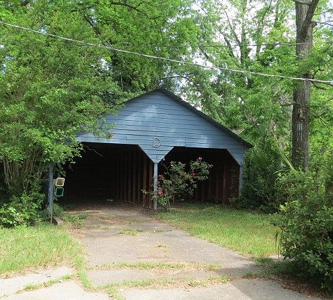 2nd image of 169 Sellers Ave