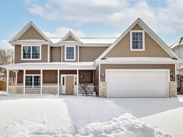 2770 E Creeks Edge Dr, Bloomington, IN 47401