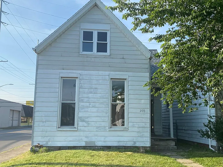 200 E Tennessee St — Photo 1