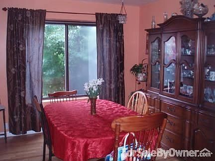 Dining Room - Main Floor