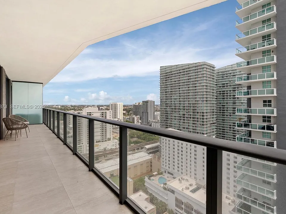 1300 S Miami Ave #2211