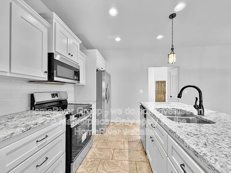 209 W 111th Pl S — Photo 5