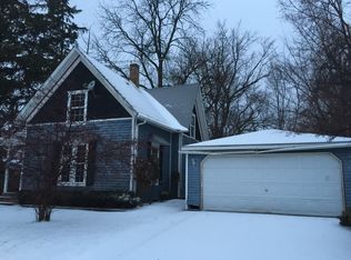 674 Elma Ave, Elgin, IL 60120