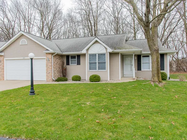 9597 Sebring Dr #33, Portage, MI 49002