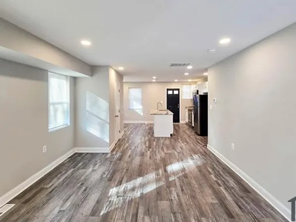 4614 Brooks St NE, Washington, DC 20019