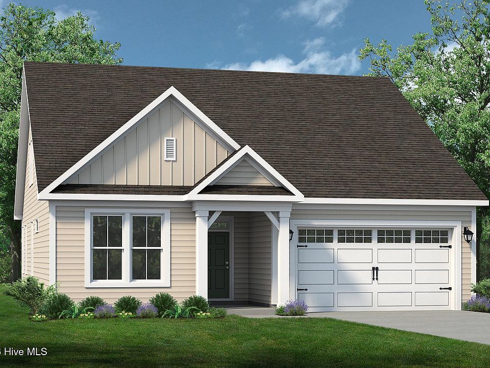 2nd image of 635 Edgeside Drive SE