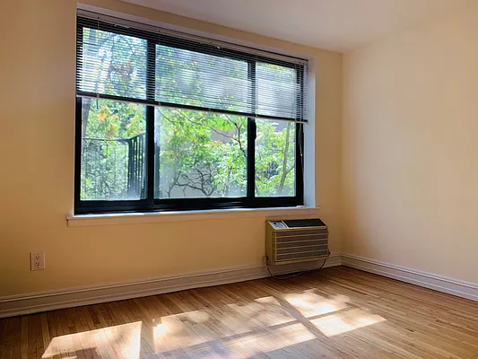 Rented by Corcoran | media 8