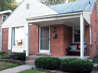 829 Edgewood Dr, Royal Oak, MI
