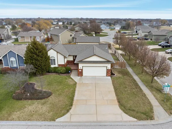 11902 W Grant Ct, Wichita, KS 67209