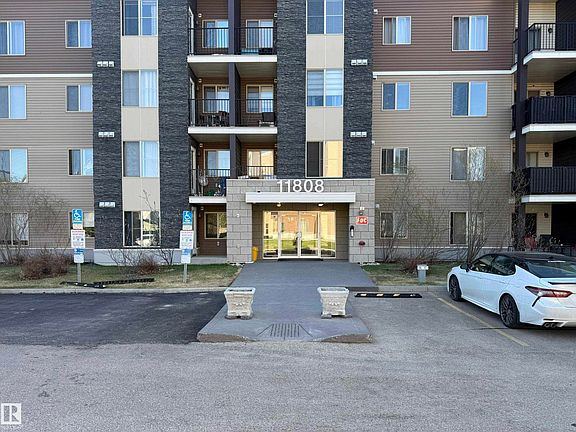 2nd image of 11808 22nd Ave SW #116