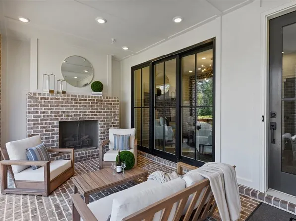 122 Iveybrooke Ln #66, Alpharetta, GA 30009