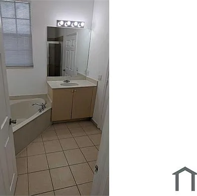 2139 NE 7th St — Photo 6