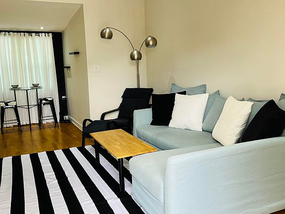 3rd image of 726 N Peninsula Dr #2