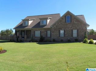 572 Justice Dr, Anniston, AL 36207