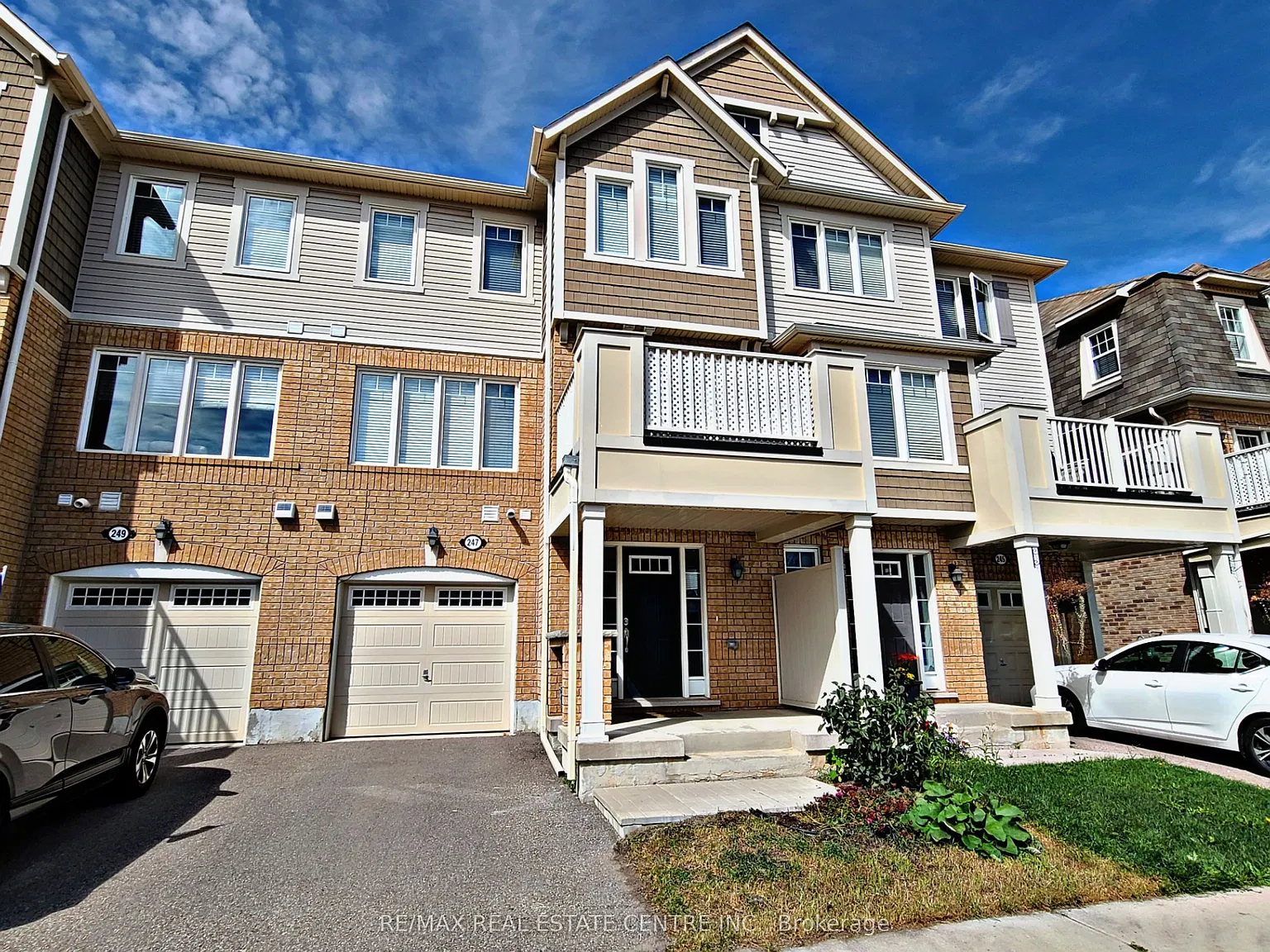 2 bed, $2,800 — Photo 1