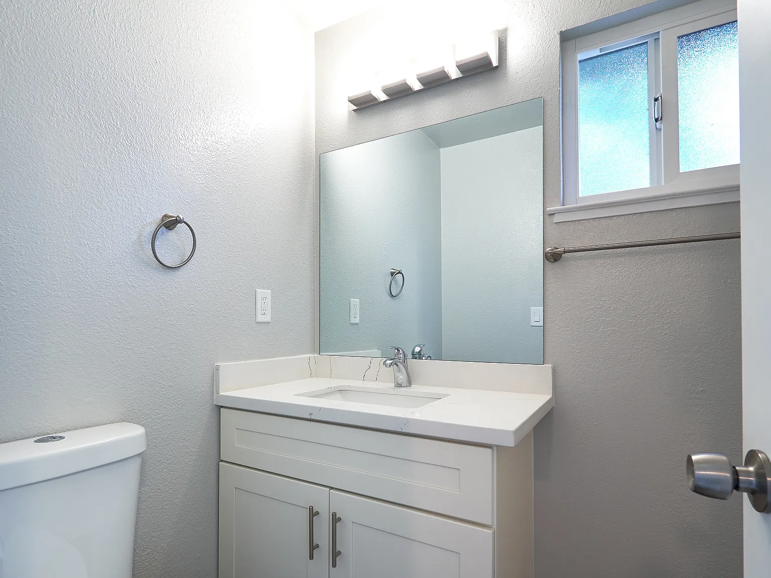 Capitola Townhomes — Photo 1